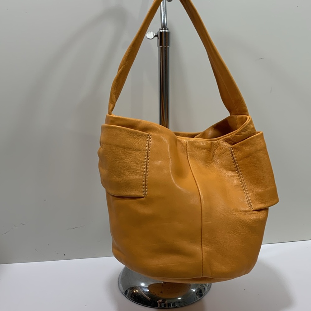 Andrea Mabiani orange tote purse - Picture 5 of 11